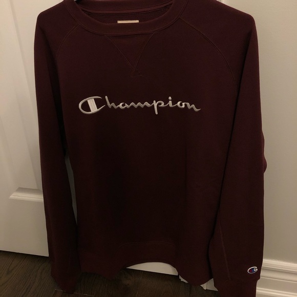 ❌SOLD❌Burgundy Champion Crewneck - Picture 1 of 3